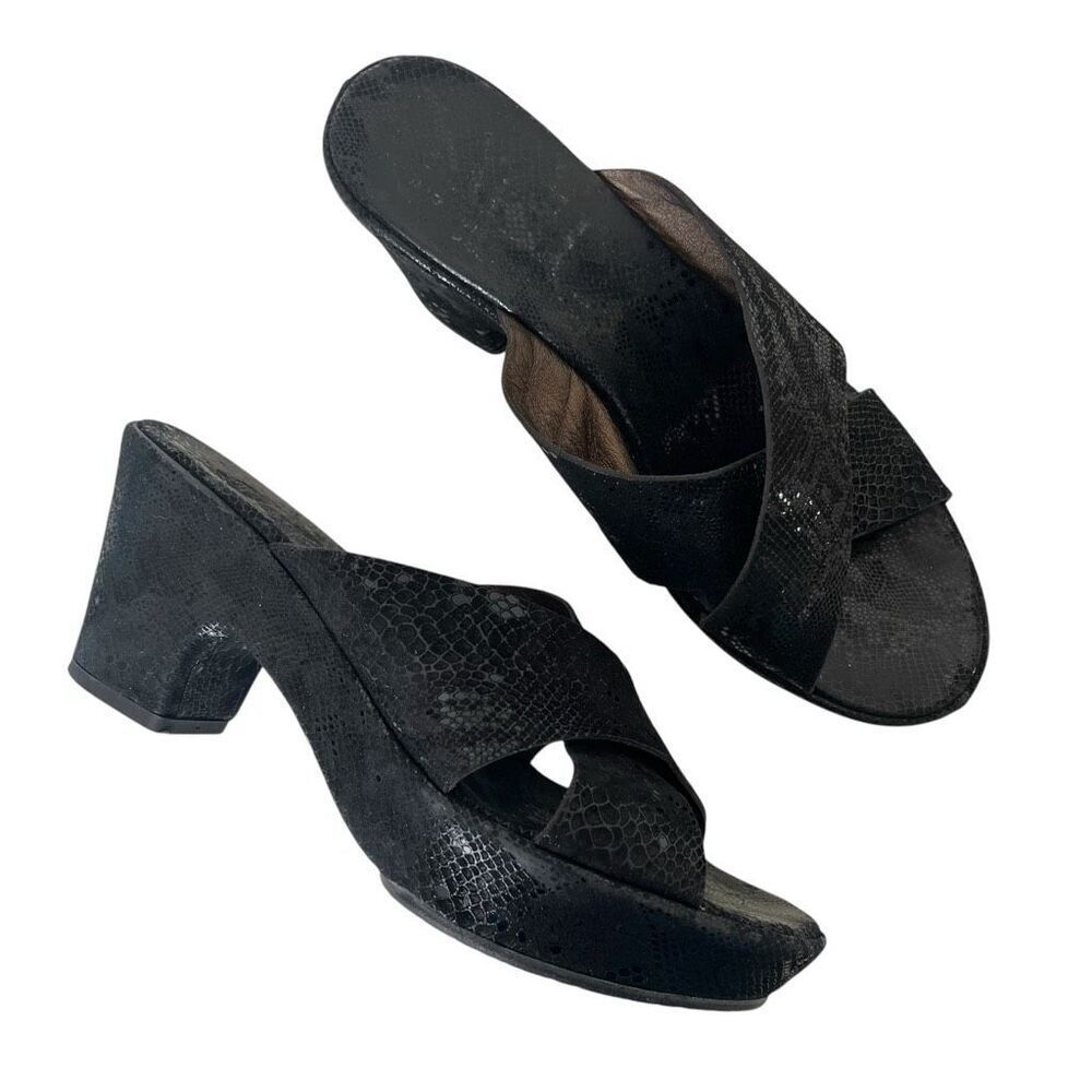 AGL Chunky Platform Snakeskin Sandals Womens 9 Black Criss Cross Open Toe Heels